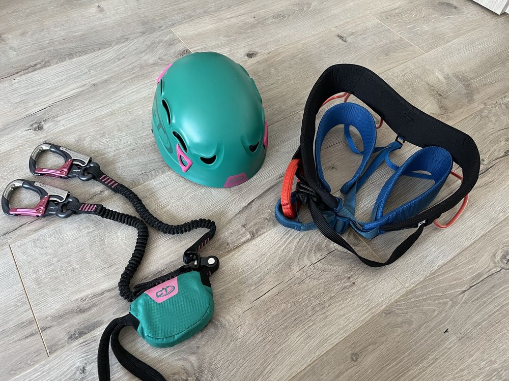 Zestaw Via Ferrata - uprząż, lonża, kask - wypożyczalnia