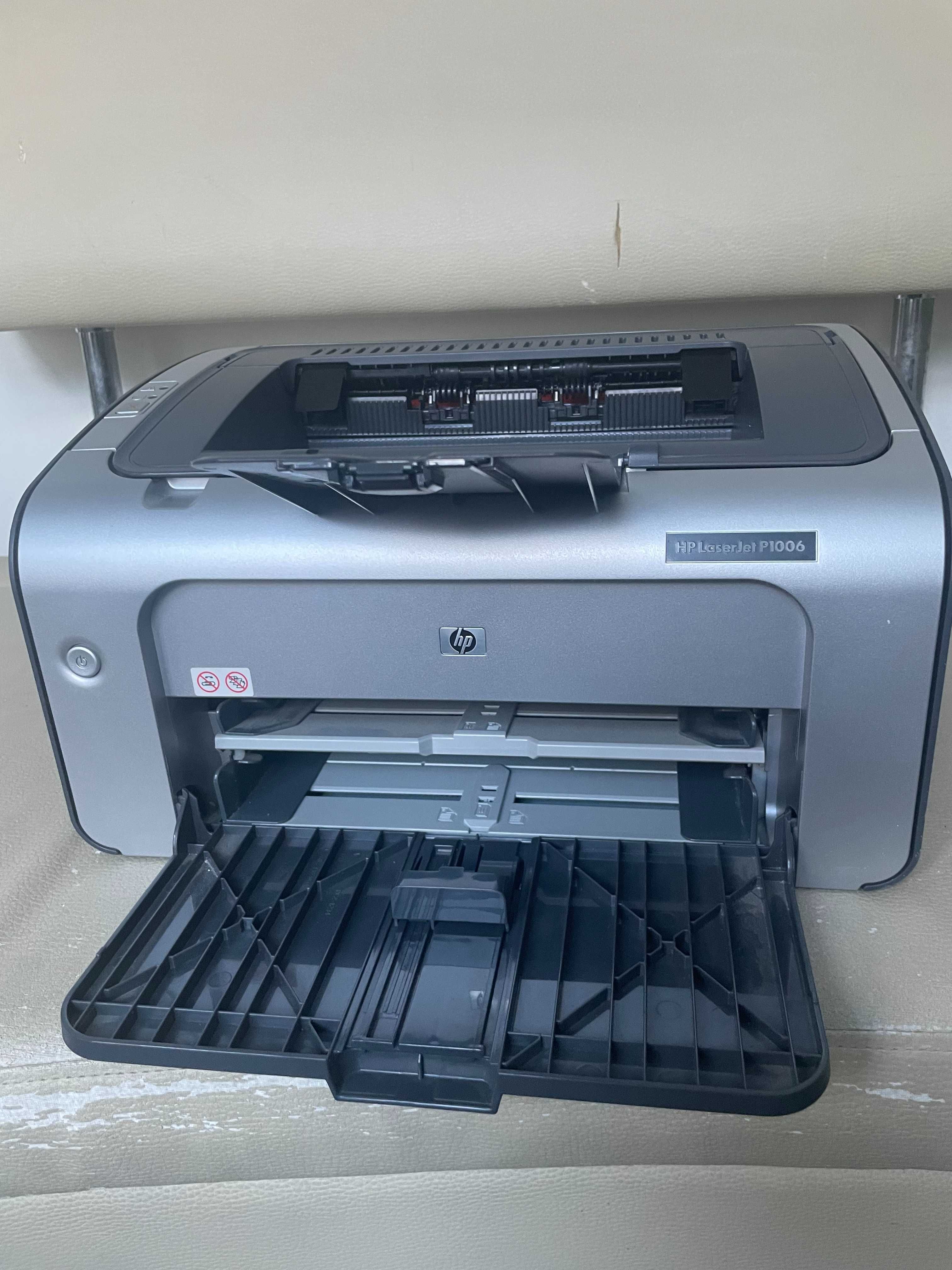 Принтер HP P1006