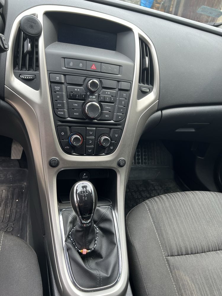 Opel Astra J 11.2010