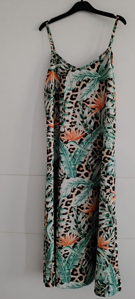 Vestido comprido de verão estampado tamanho S. Usado