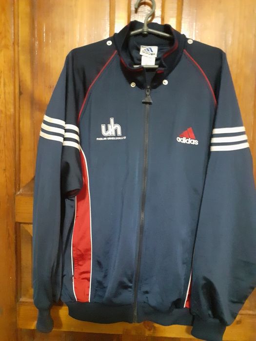 Худи большего размера. Куртка.