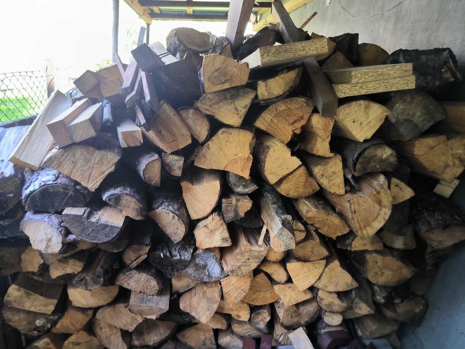 Witam,
Do sprzedania suche drewno