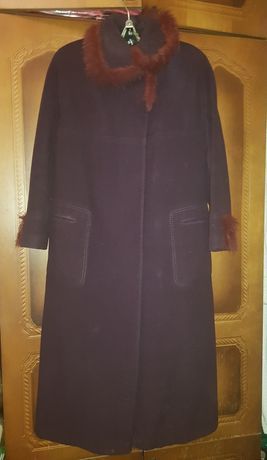 Пальто  бордово-фиолетовое и черное