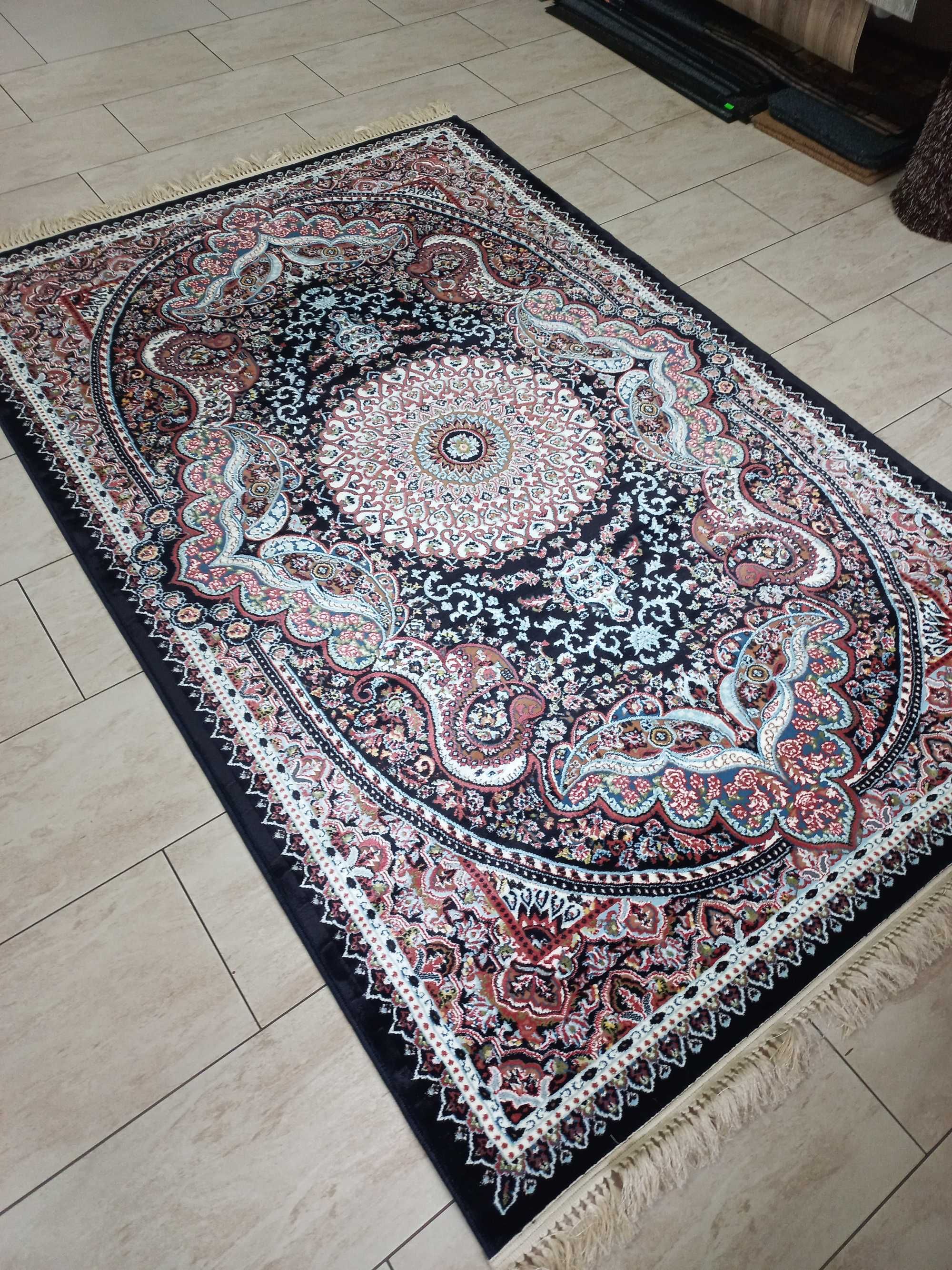 Ekskluzywny dywan "IRANI". 1,5x2,3m. Gratis wysyłka.