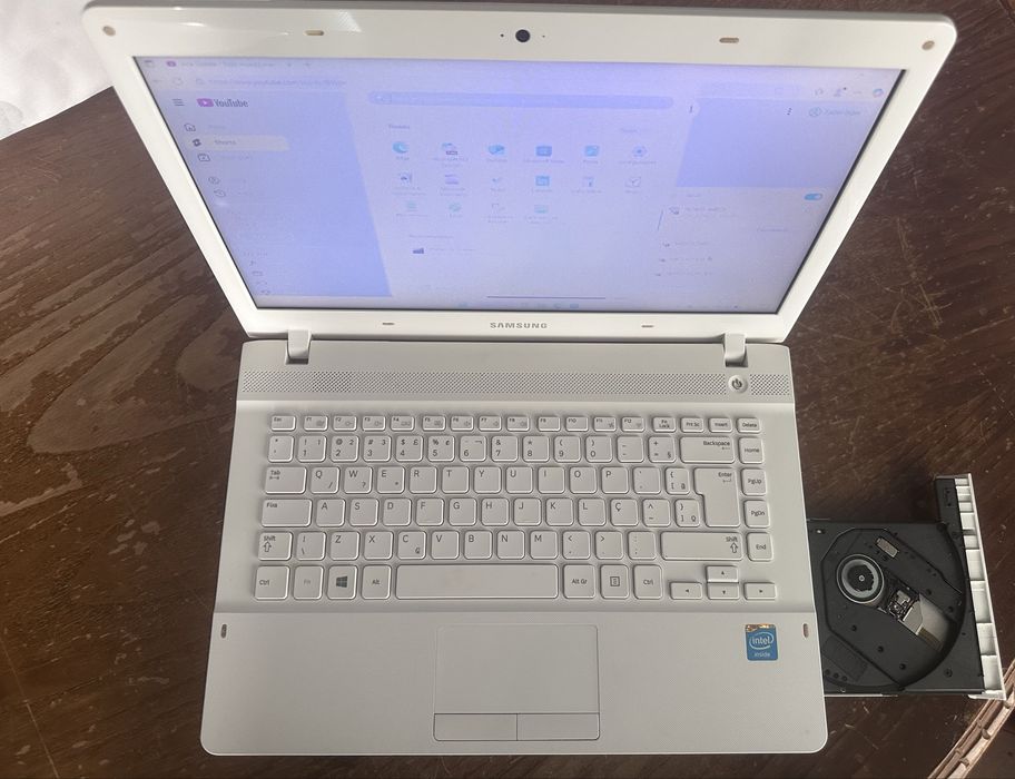Portátil Samsung em excelente estado