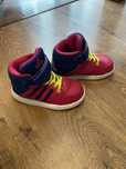Buty dla dziewczynki Adidas rozmiar 24