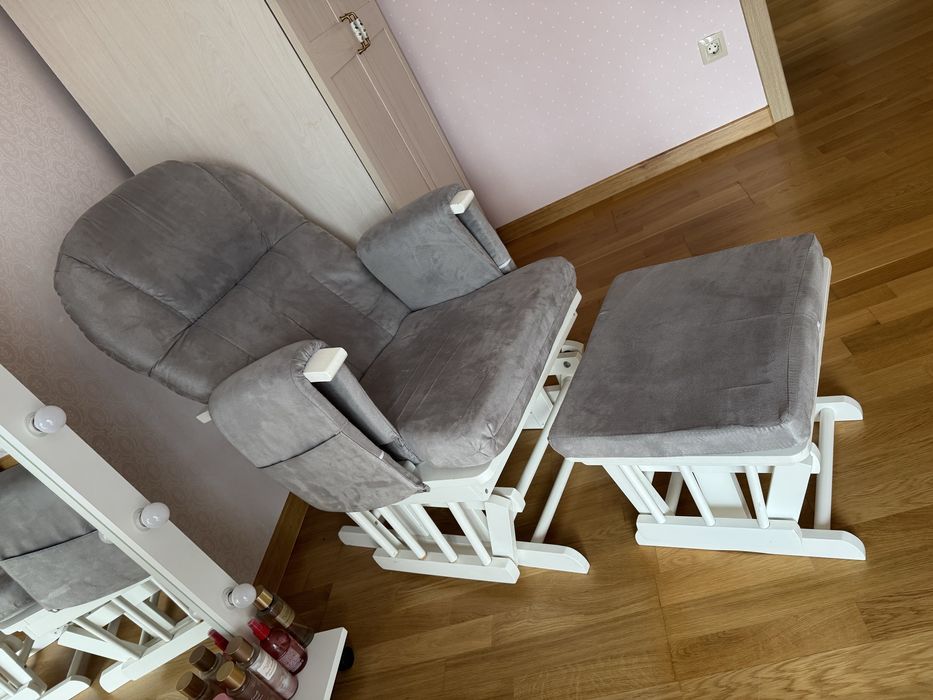 Крісло-гойдалка для мами та дитини