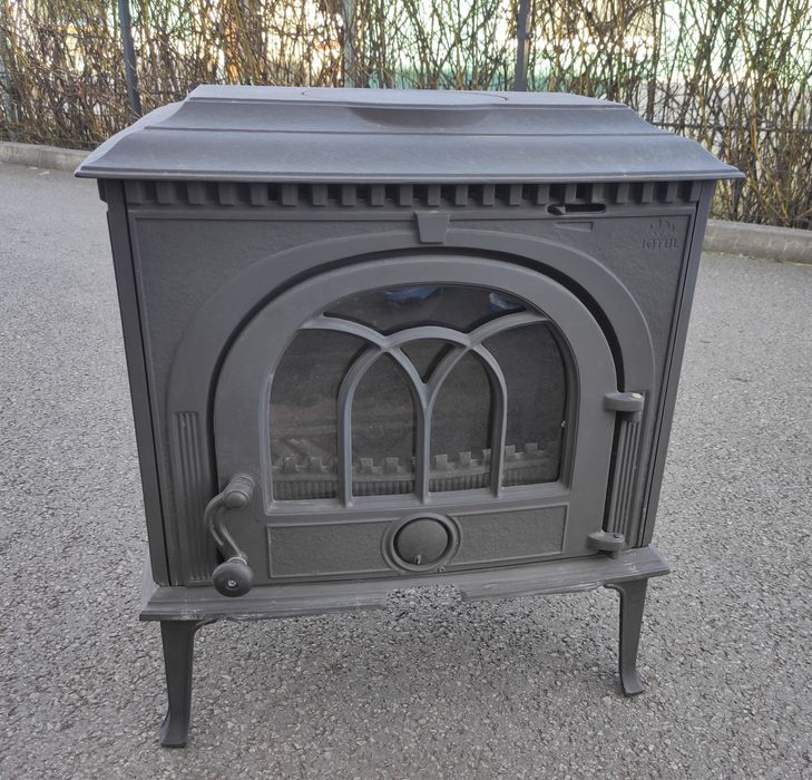 Kominek żeliwny Jotul 8