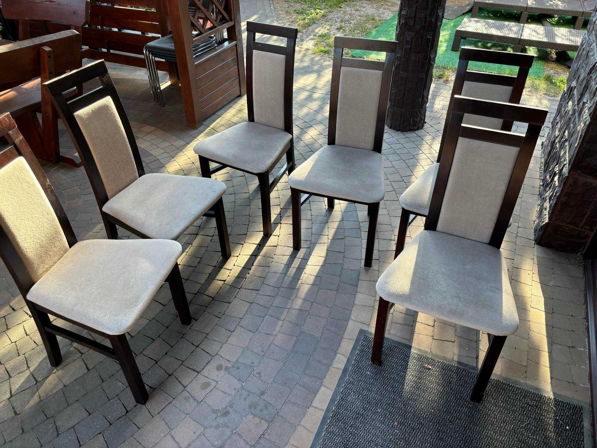 Zestaw mebli salonowych plus stół z krzesłami