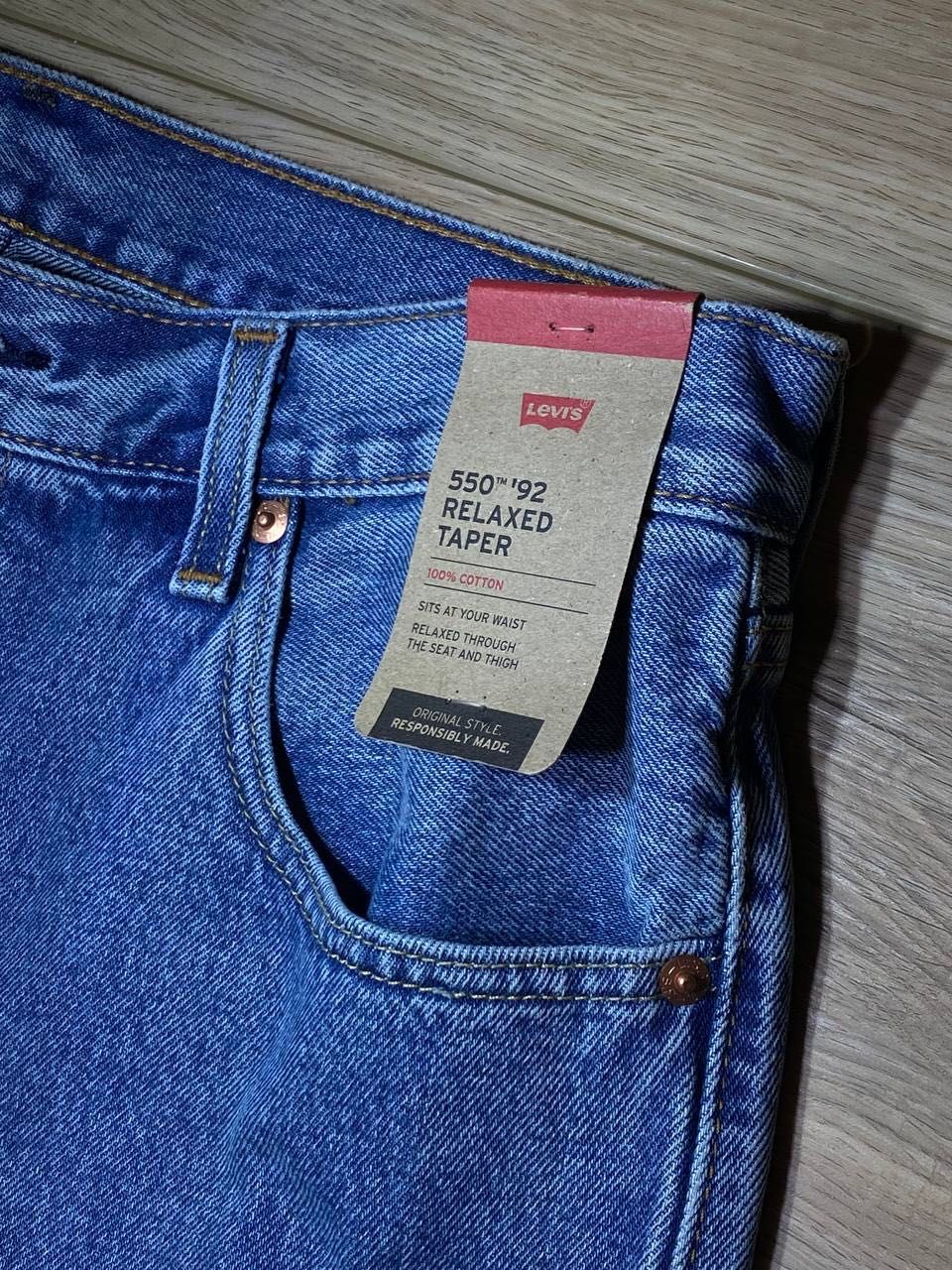 Оригінальні Levi's Jeans 550