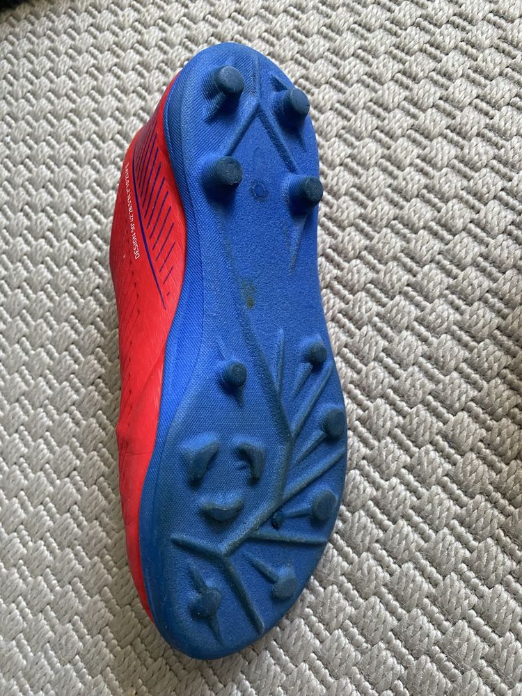 Korki do piłki nożnej rozmiar 31