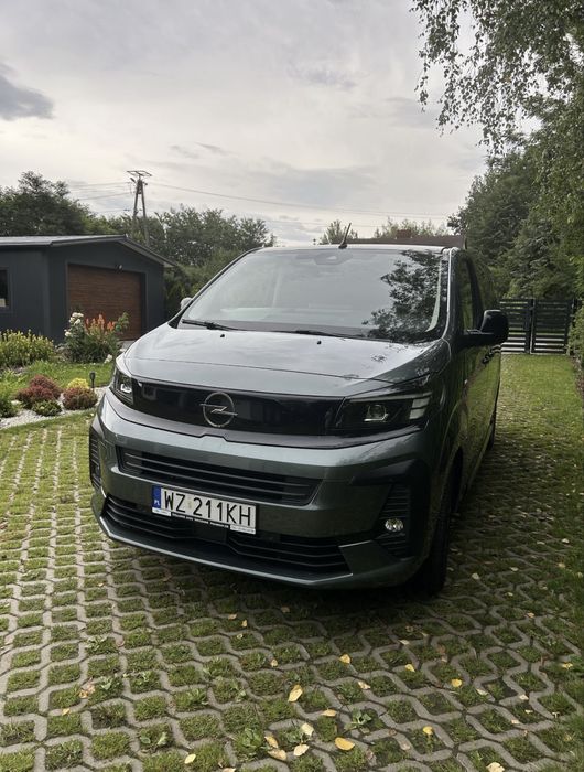 Transport osób/ transfer na lotnisko/ BUS  8 osób