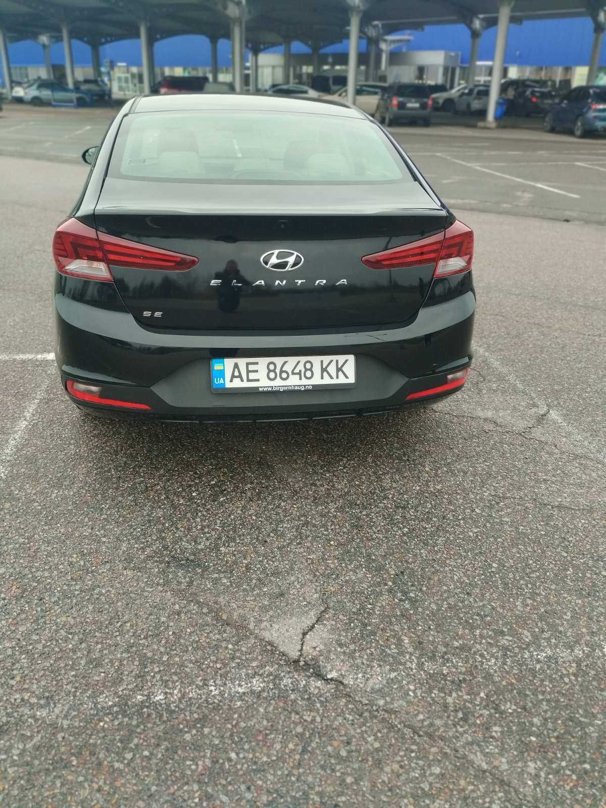 Hyundai Elantra AD 2019