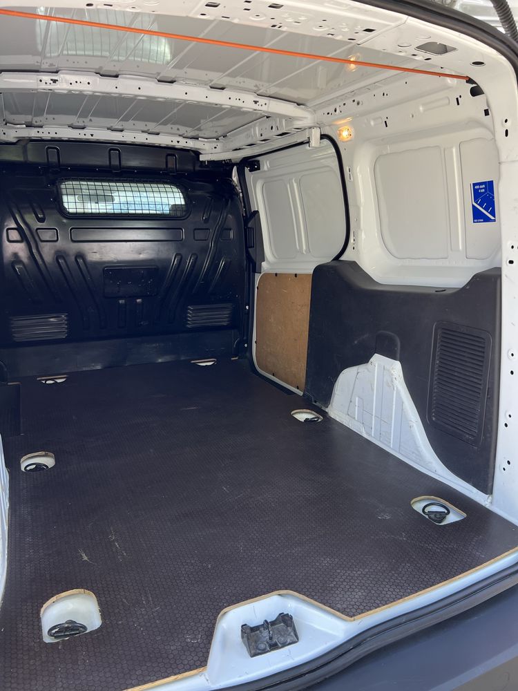 Ford transit conect  2015