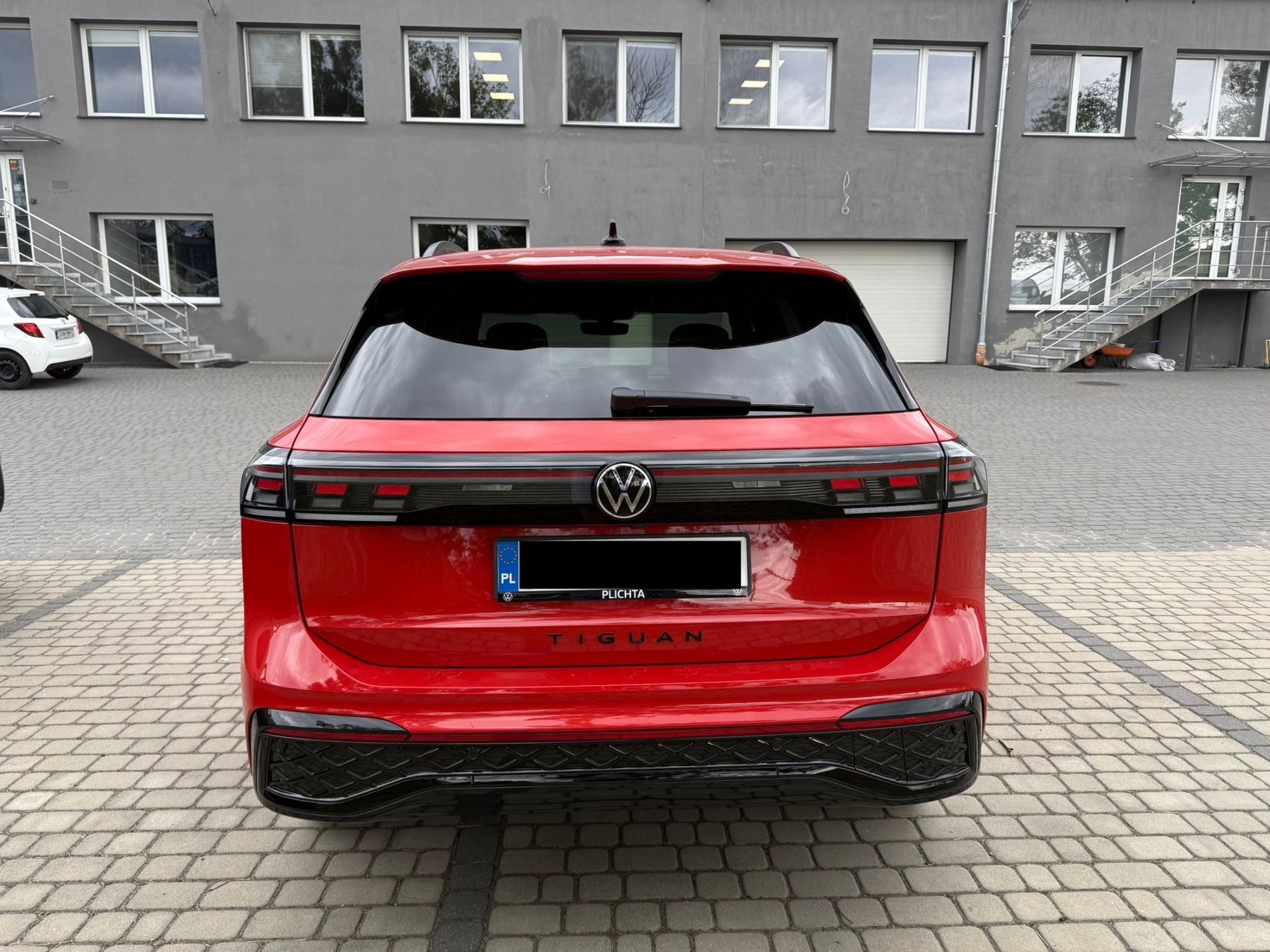 Volkswagen Tiguan R-Line TDI, 4Mot, DSG, Webasto, Max wyposażenie