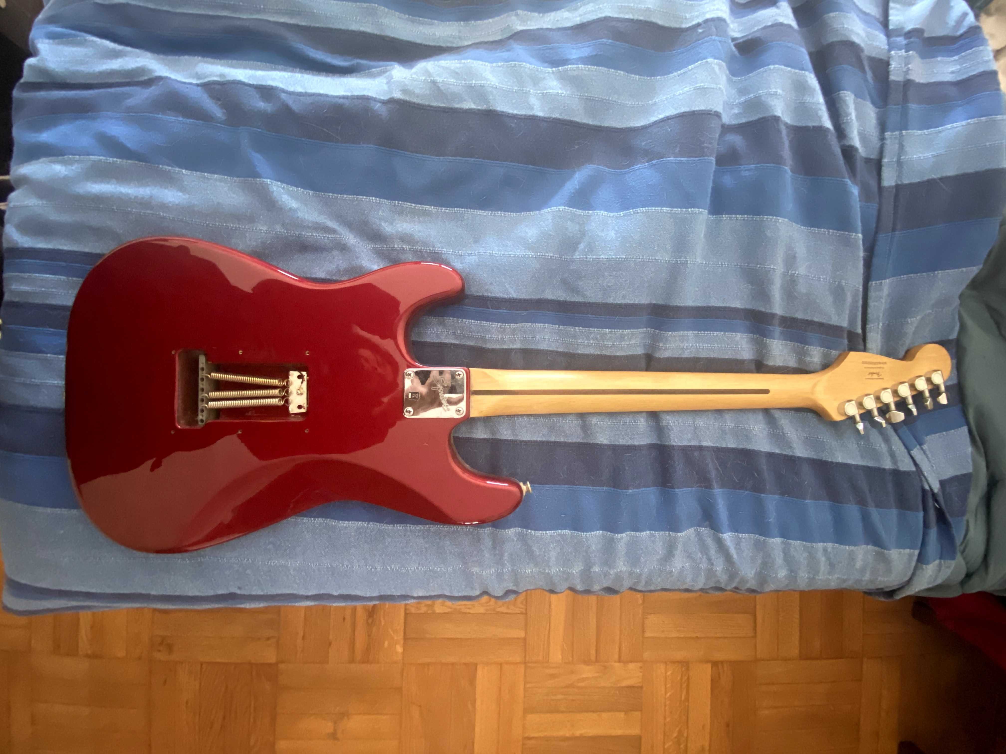 Guitarra Elétrica Fender Squier Stratocaster Affinity