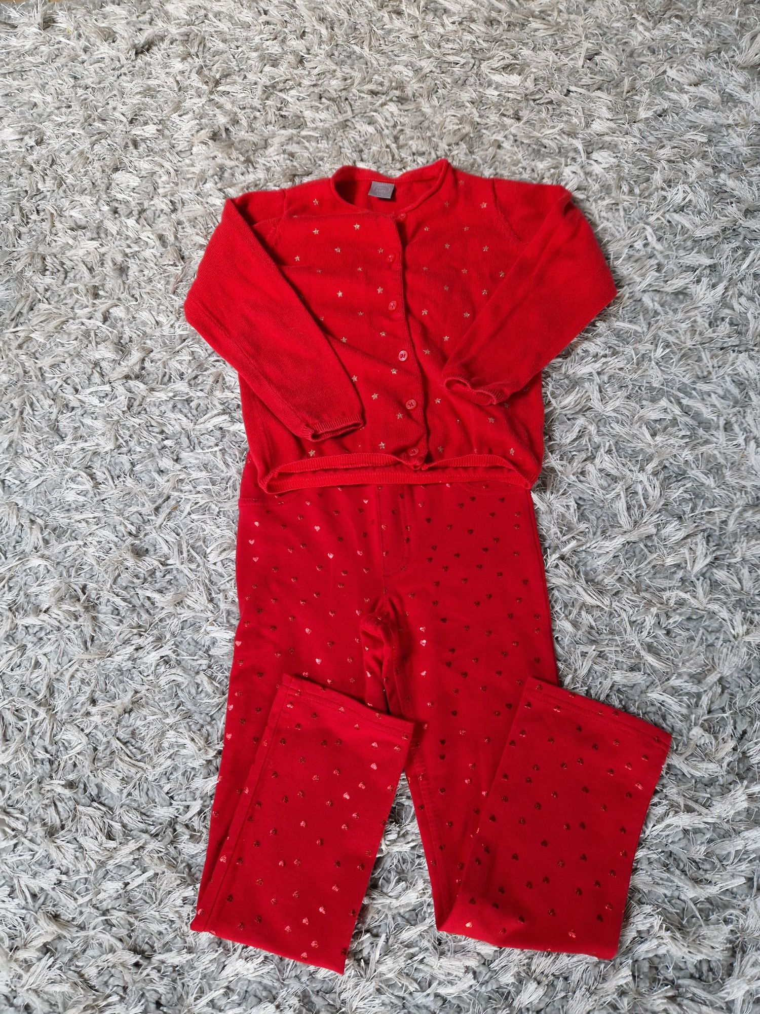 Komplet czerwony sweterek + czerwone spodnie