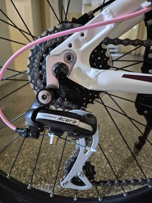 Rower górski UNIBIKE MOVE 26 Lady, rama 14 hamulce tarczowe, 24 biegi