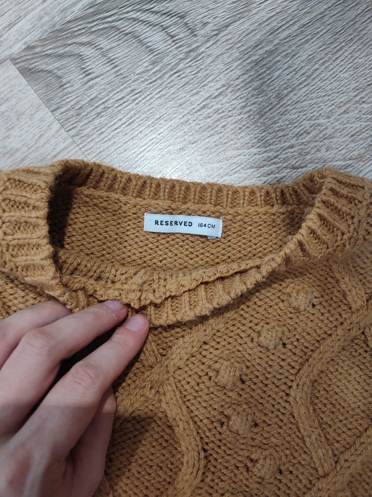 Reserved sweter r. 164