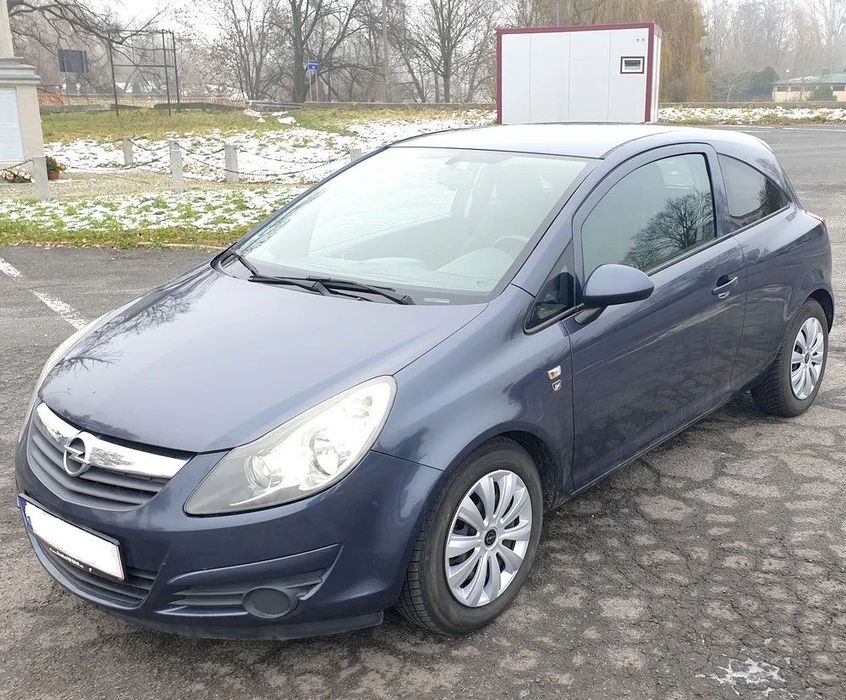 Opel Corsa Opel Corsa 2010 rok klimatyzacja wersja 111 lat Opel
