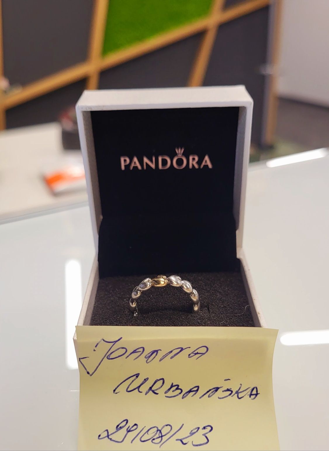 Pandora tt pierścionek serduszka ryginał  roz  52