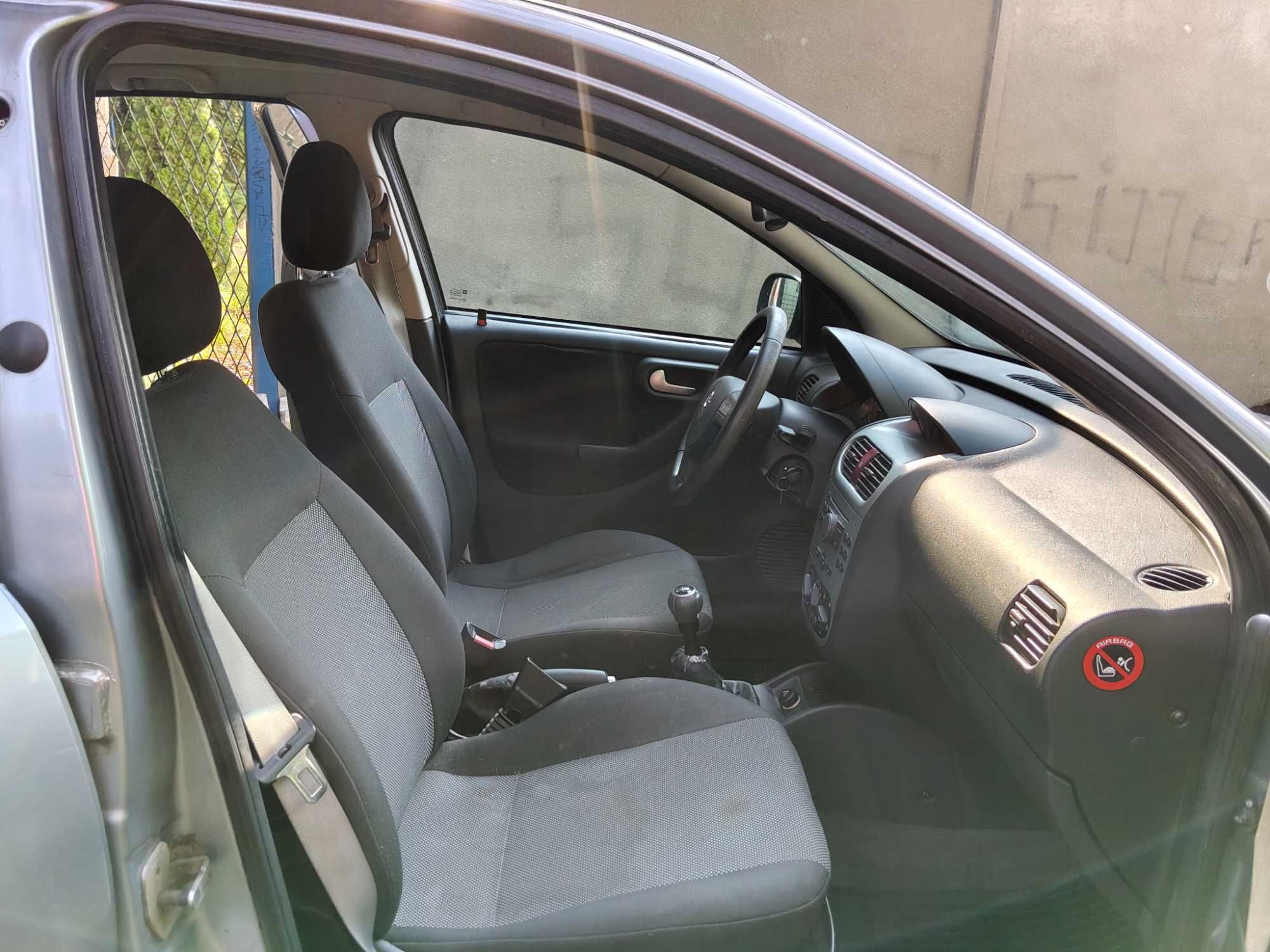 Opel Corsa 1.0/2006r/Klima/5drzwi