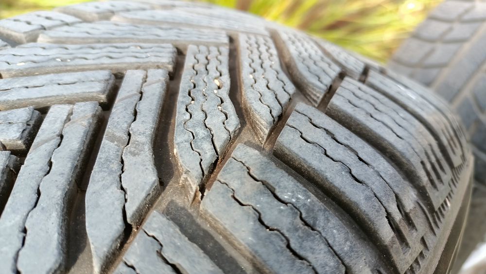 Koła zimowe felgi 16 5x112 et42 Mercedes E-klasa 225/55/16 stan bdb