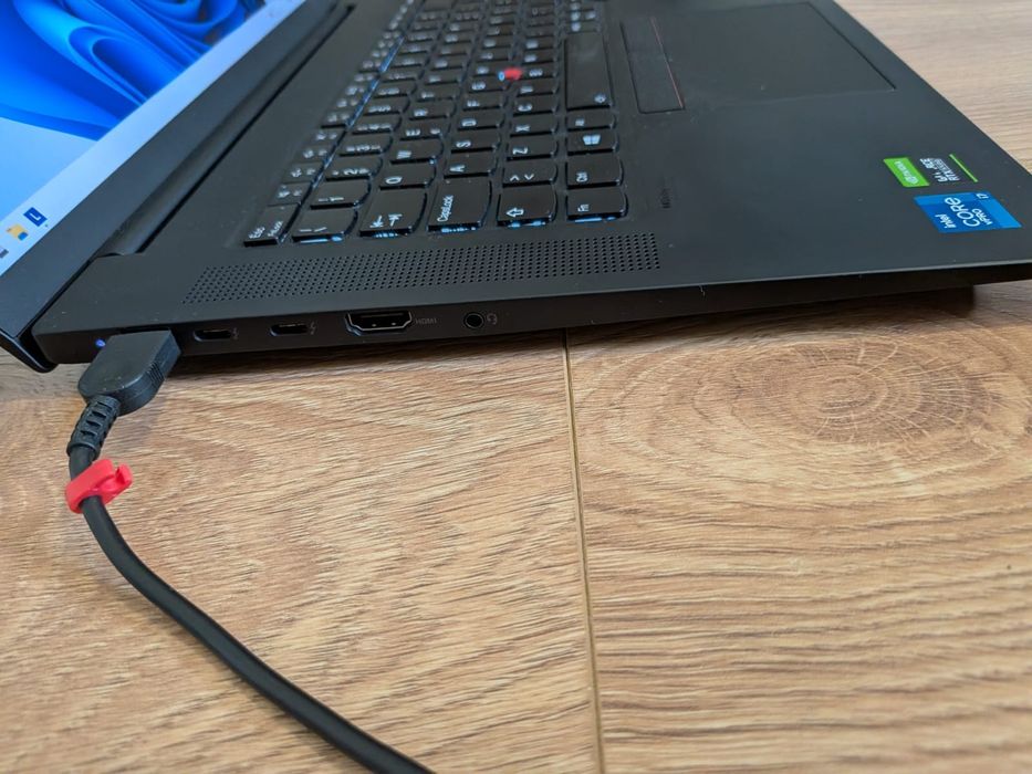 Lenovo ThinkPad X1 Extreme G4