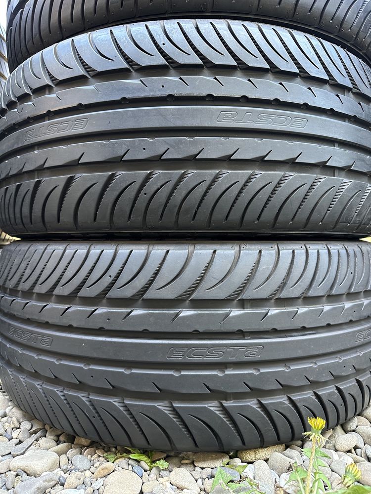 245/45/19 Kumho Ecsta SPT