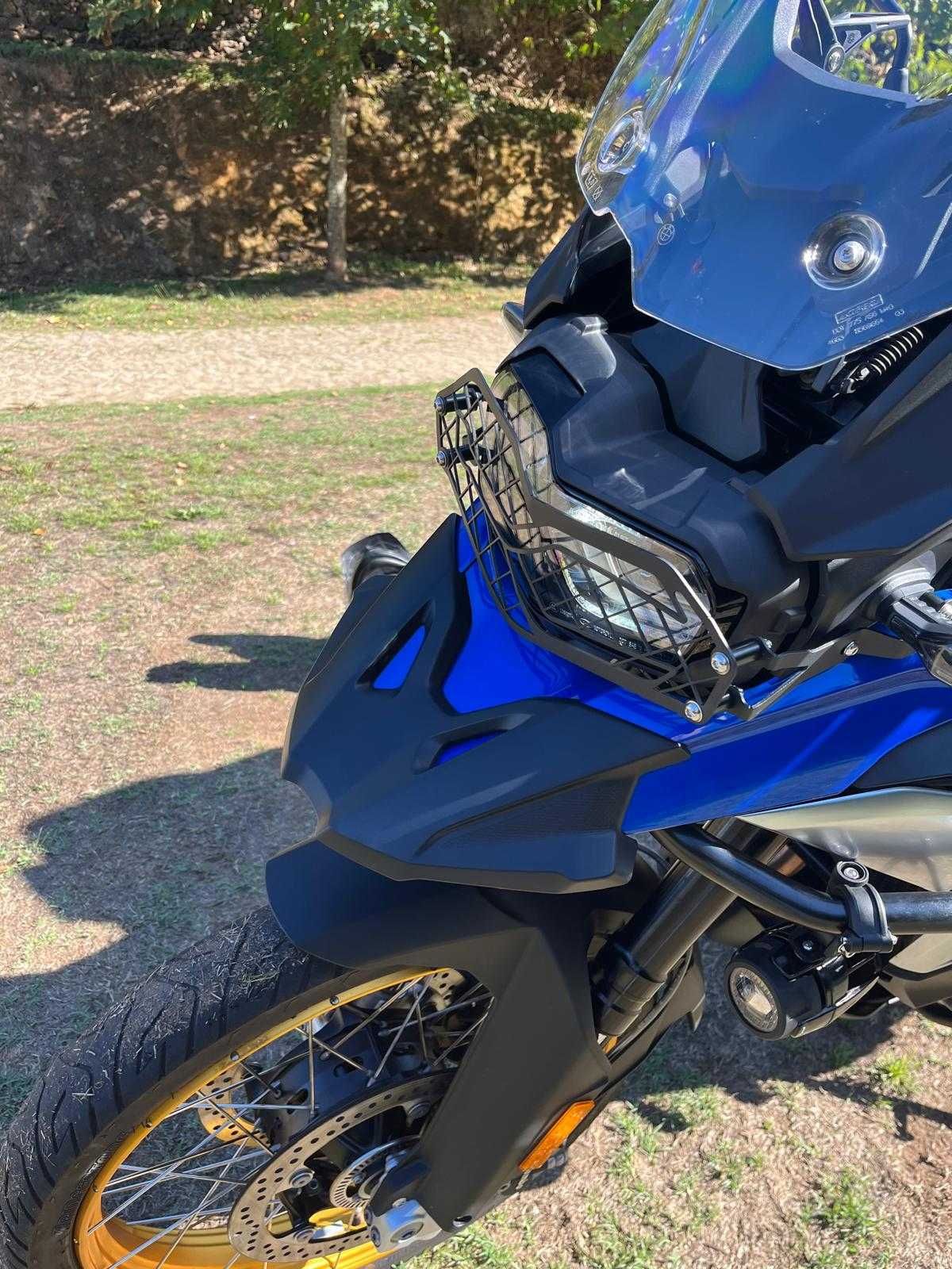 BMW gs F850  Rallye Akrapovic