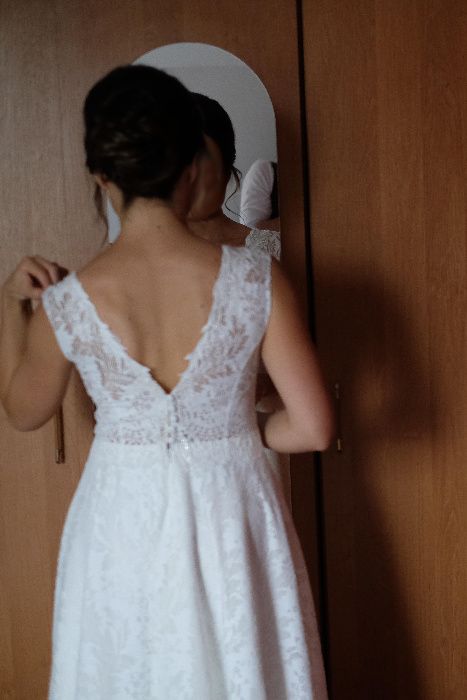 Suknia ślubna koronkowa r. 36 - 38 Elizabeth Passion - Welon 100% jedw