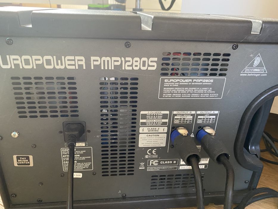Mixer Procesor Behringer 1200 Watt