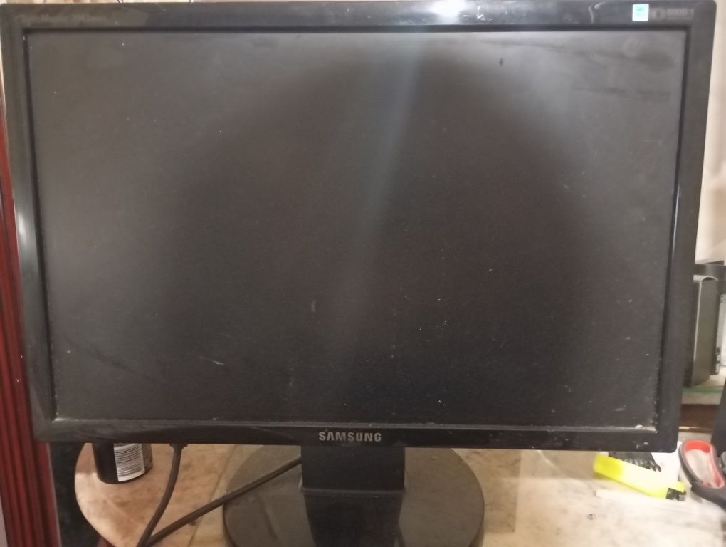 TV e monitor para PC da Samsung top como novo