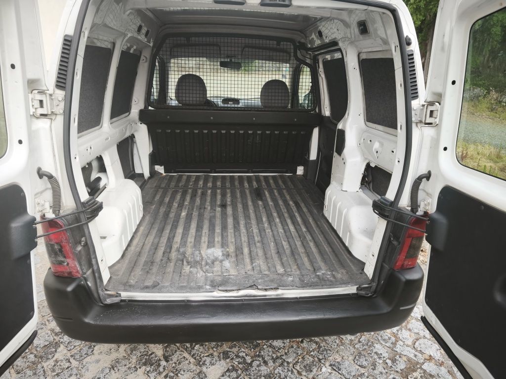 Citroen Berlingo 1.9D -02