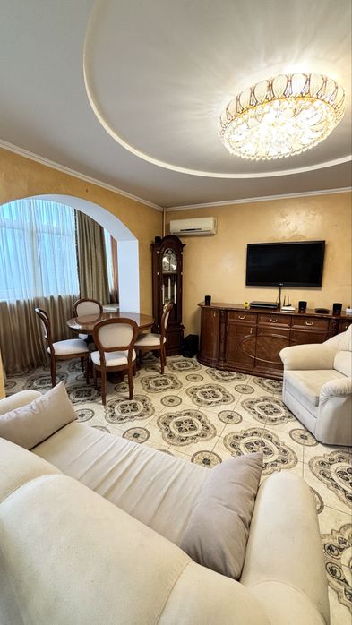 Продад 3-кім квартири в ценрі. Вул. Князів Острозьких