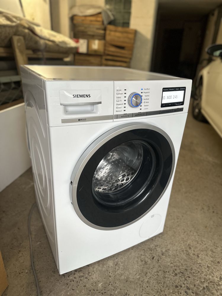 Пральна машина SIEMENS - IQ800