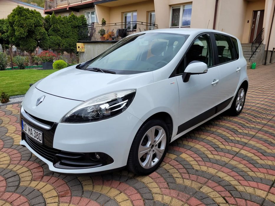 Renault Scenic 1.6 16v 110km Nawigacja Kllima Tom Tom Edition