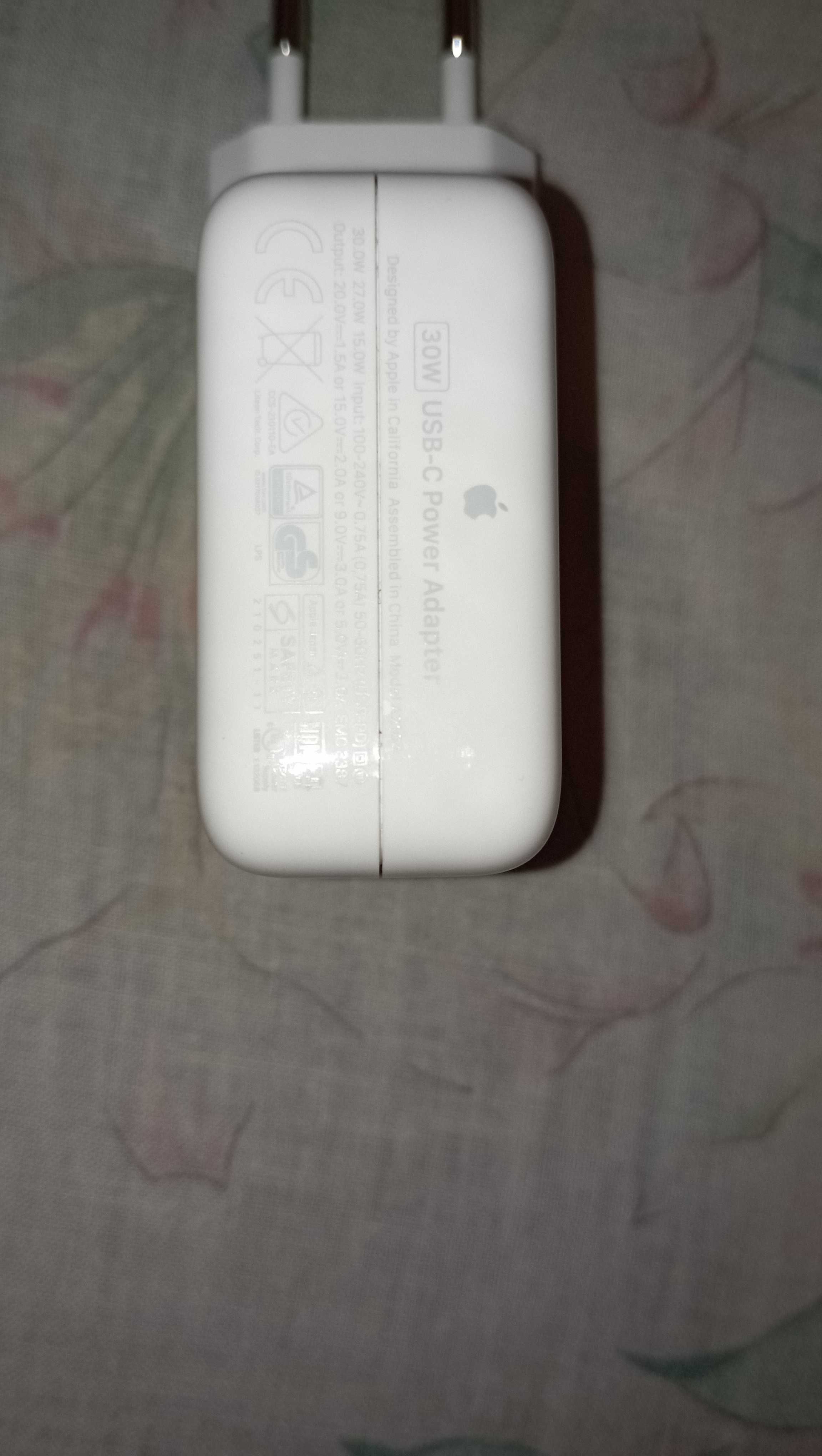 Зарядний пристрій Apple 30w USB-C Power Adapter