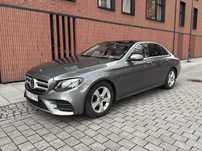 Mercedes-Benz Klasa E Wyjątkowy Mercedes-Benz Klasy E W212 E 220d 4MATIC 9G-Tronic Business