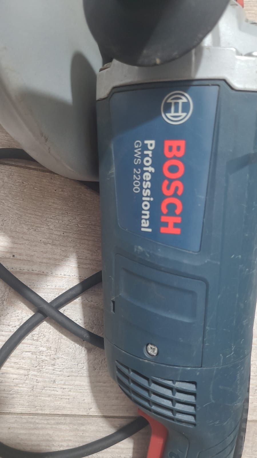 Продам "болгарку " Bosch