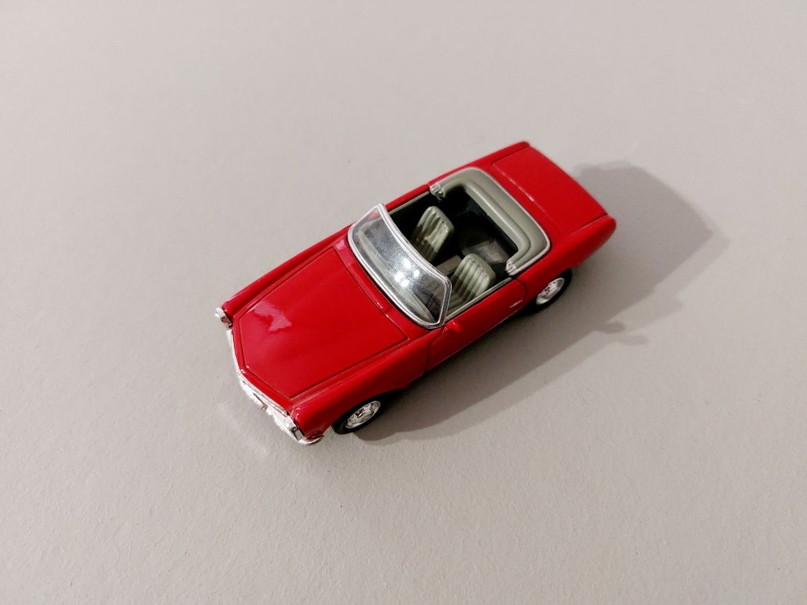 Модель Mercedes Benz 280 SL (1986), 1:43