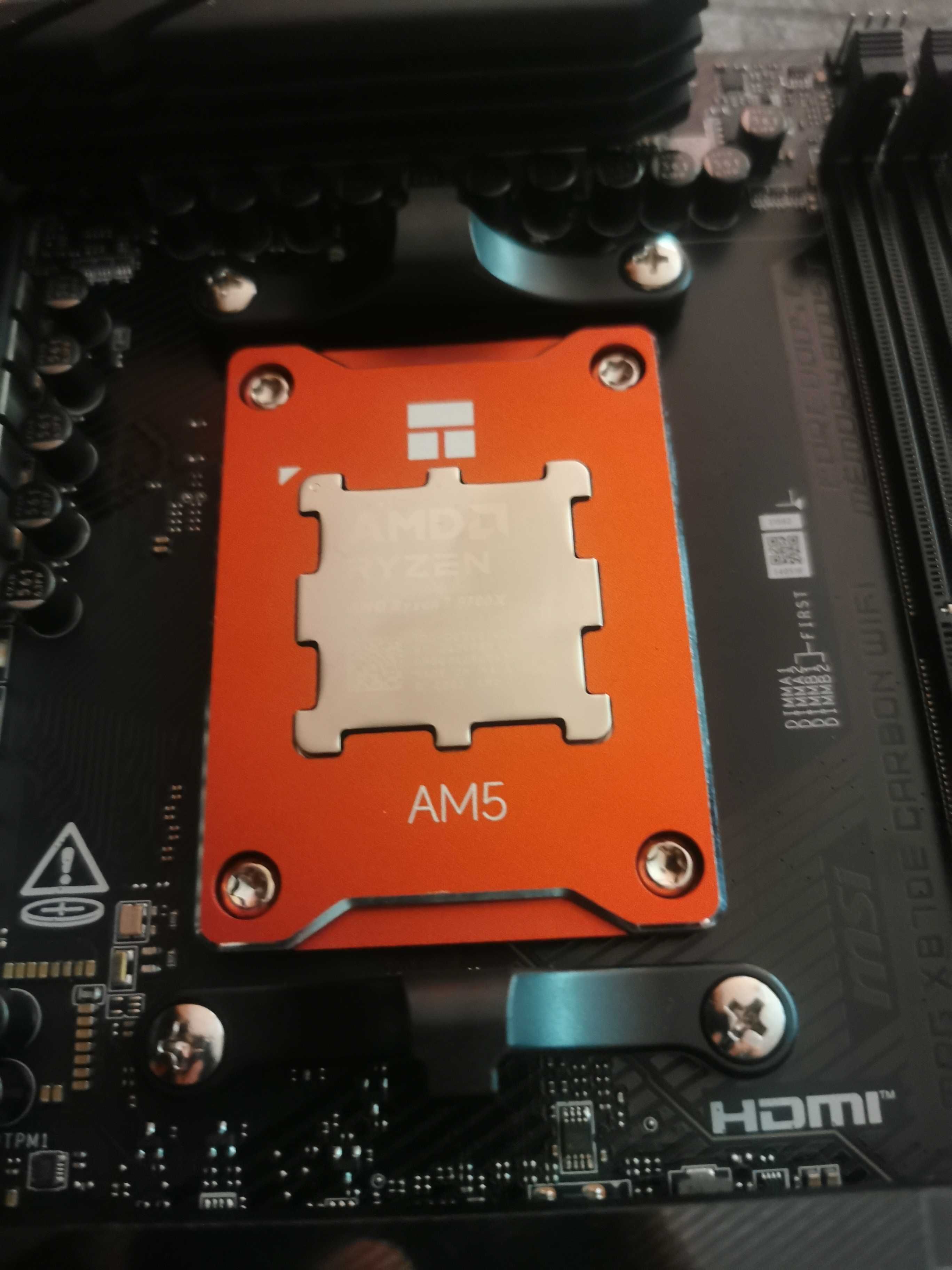 MSI MPG X870E Carbon WiFi 34miesiące GW.