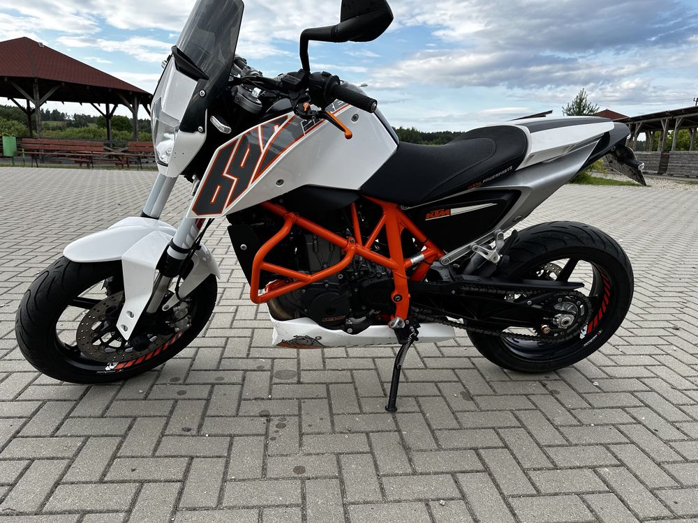 KTM Duke 690 funbike