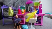 Barbie extra toaletka jak nowe
