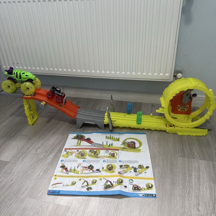 Набір трек Hot Wheels Power Smashers Monster Trucks