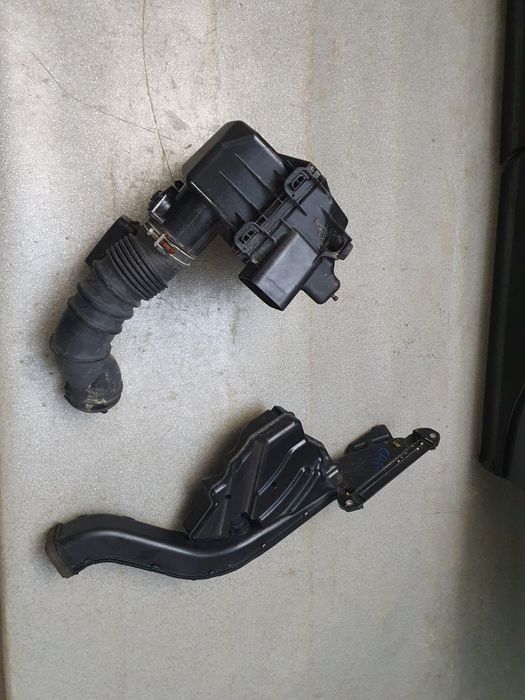 Корпус фільтра хобот Toyota Rav 4 V50 розборка 2019-2023р оригінал