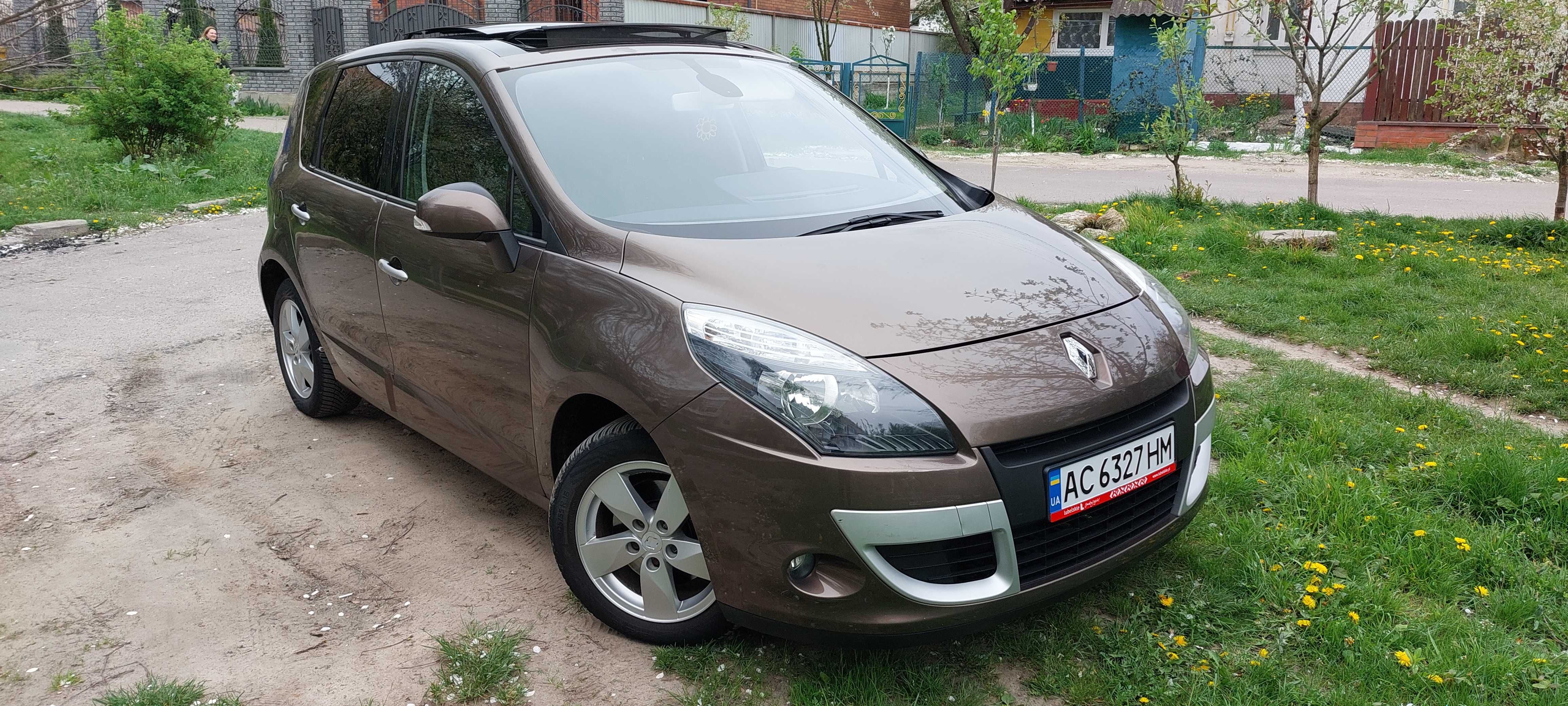 Продам авто Renault Scenic 2009 р. в. Панорама, GPS,круіз,