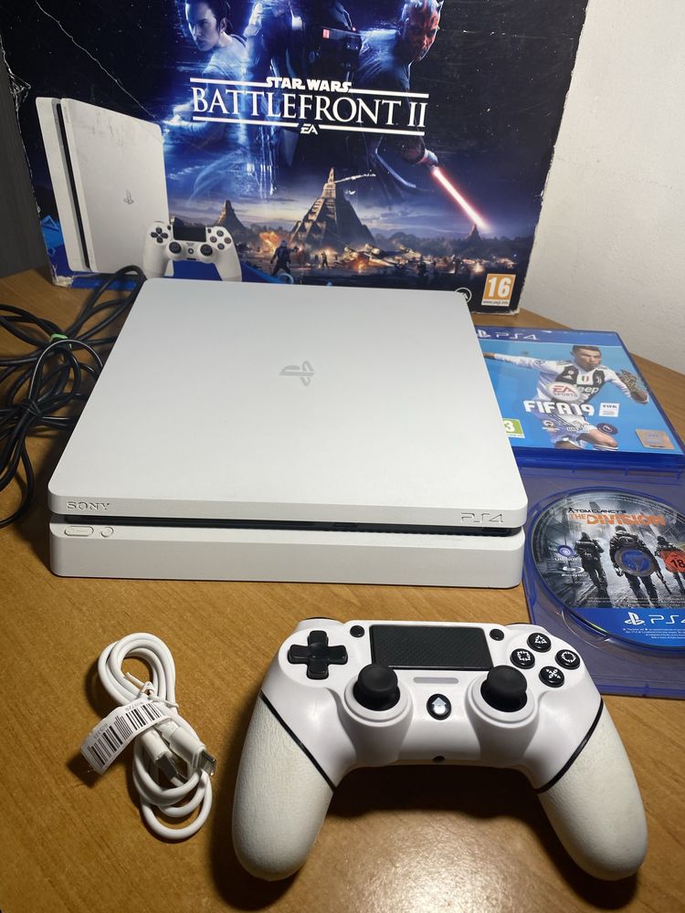 Sprzedam ps4 slim   500gb