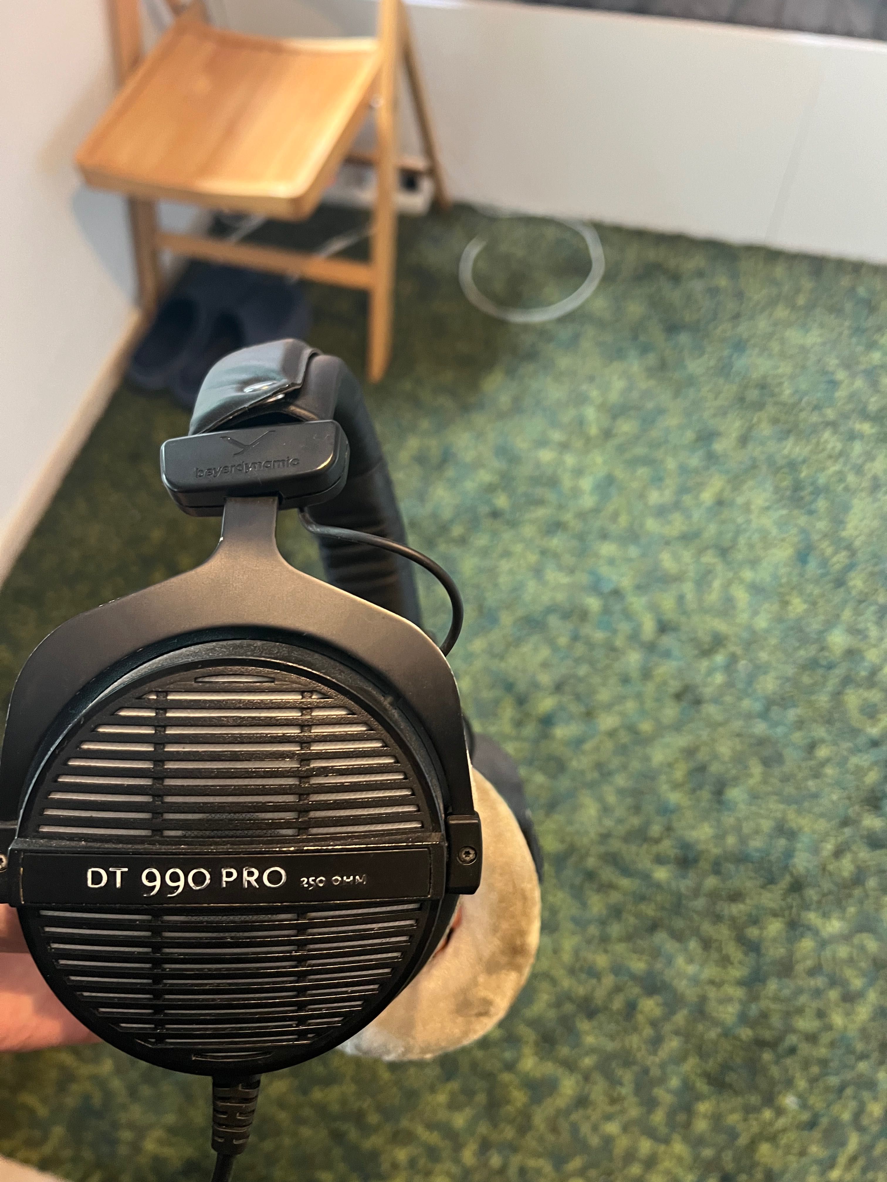 Beyerdynamic DT 990 PRO 250 OHM