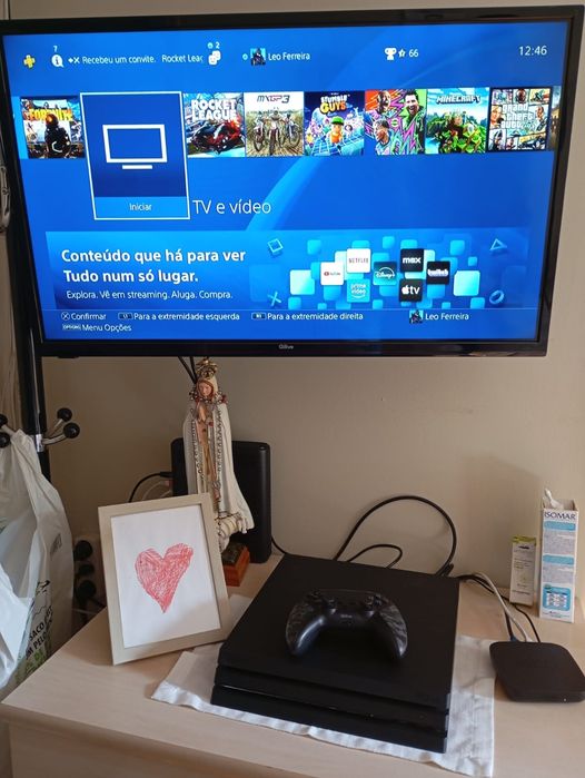 PS4 pro 1tb com GTA 5 , pes2017